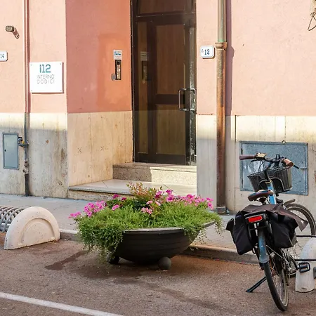 Bed & Breakfast Interno12 *