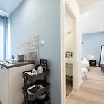 Interno12 4*