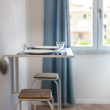 Interno12 4* Follonica