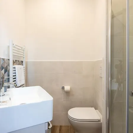 Interno12 Frühstückspension 4*